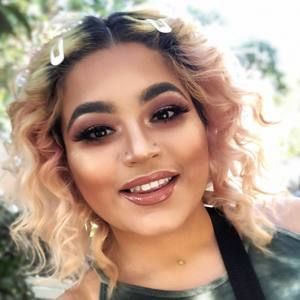 Meet your Posher, Sarita